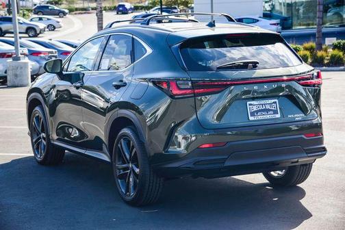 2026 Lexus NX 450h+ NX 450h+ Luxury