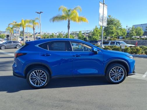 2025 Lexus NX 350h Luxury