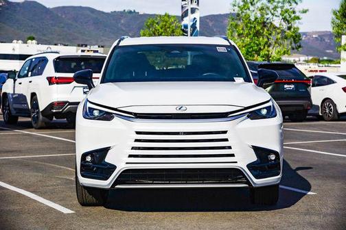 2025 Lexus TX 500h F SPORT Premium