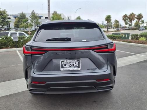 2025 Lexus NX 350h Premium