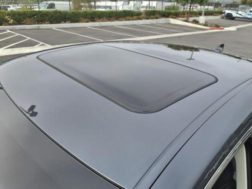 2025 Lexus ES 300h Base