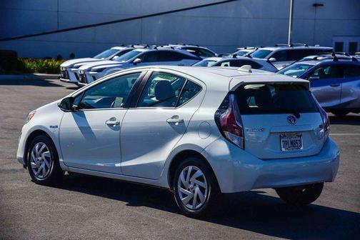 2015 Toyota Prius c One