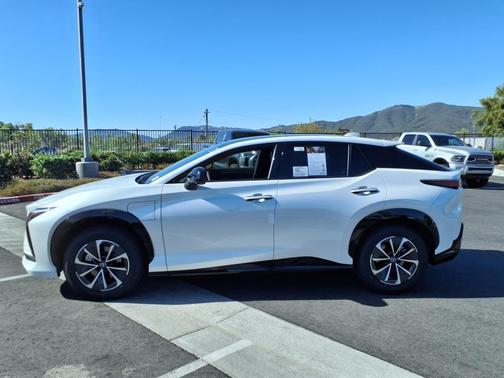 2025 Lexus RZ 300e Premium