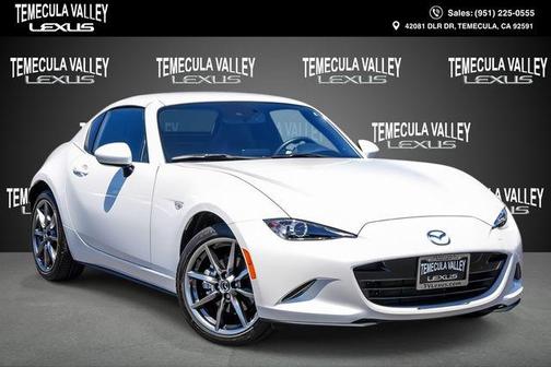 Snowflake White Pearl Mica 2021 Mazda MX-5 Miata RF Grand Touring