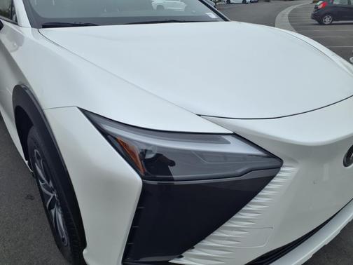 2025 Lexus RZ 300e Premium