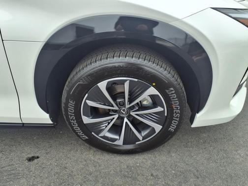 2025 Lexus RZ 300e Premium