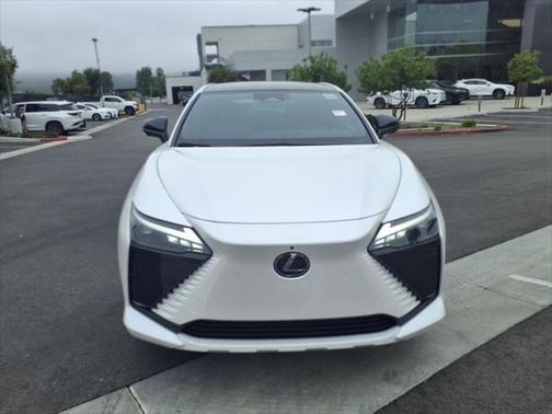 2025 Lexus RZ 300e Luxury