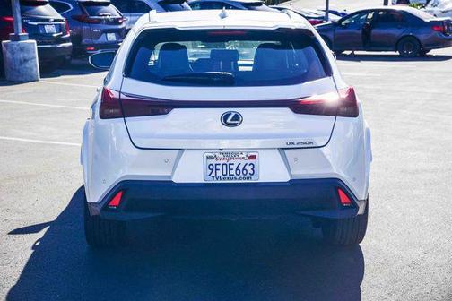 2023 Lexus UX 250h Base