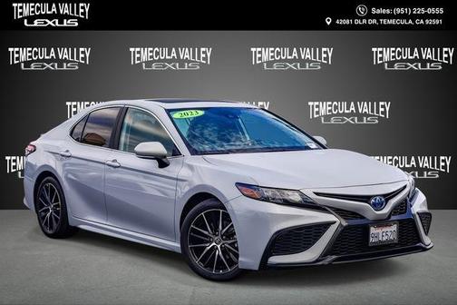 2023 Toyota Camry SE