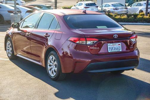 2025 Toyota Corolla Hybrid LE