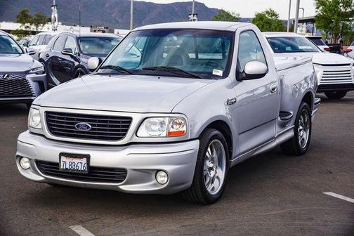 2004 Ford F-150 Lightning