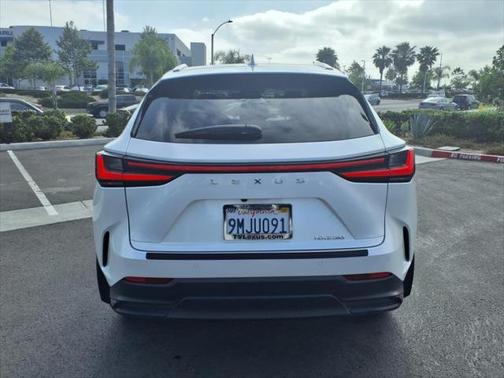 2025 Lexus NX 250 Premium