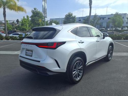 2025 Lexus NX 250 Premium