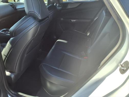 2025 Lexus NX 450h+ F SPORT Handling