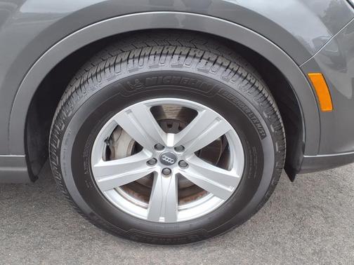 2018 Audi Q7 2.0T Premium Plus