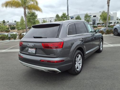 2018 Audi Q7 2.0T Premium Plus