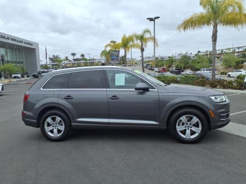 2018 Audi Q7 2.0T Premium Plus