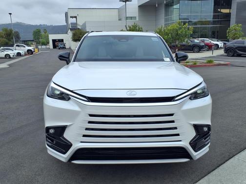 2025 Lexus TX 500h F SPORT Premium