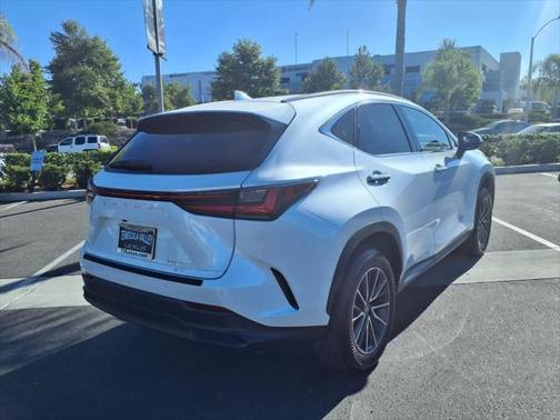 2025 Lexus NX 350h Premium