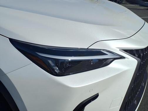2025 Lexus NX 350h Premium