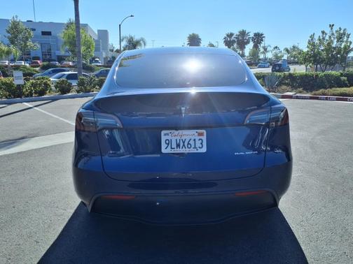 2024 Tesla Model Y Long Range
