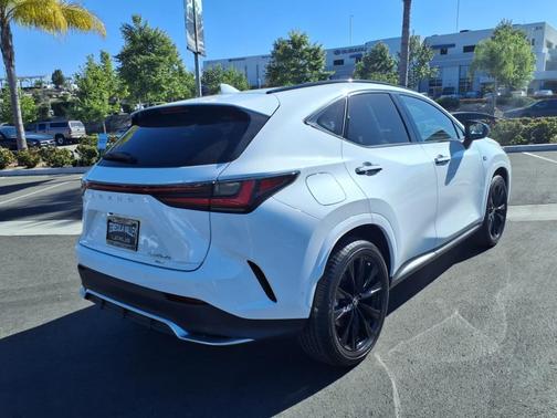 2025 Lexus NX 450h+ F SPORT Handling