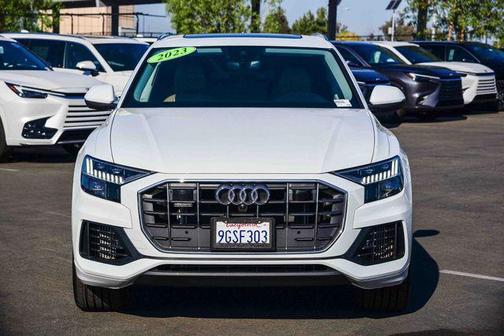 2023 Audi Q8 55 Premium