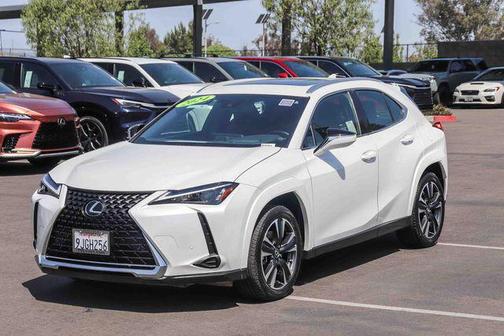 Eminent White Pearl 2024 Lexus UX 250h Base