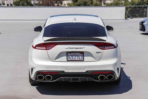 Snow White Pearl 2022 Kia Stinger GT1