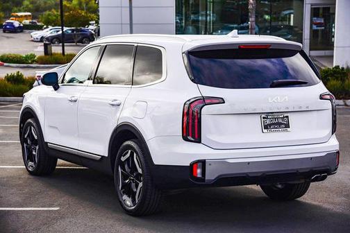 2023 Kia Telluride EX