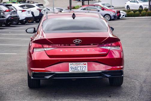 2023 Hyundai ELANTRA Limited