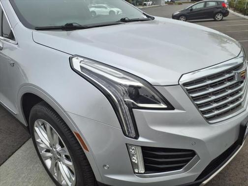 2017 Cadillac XT5 Platinum