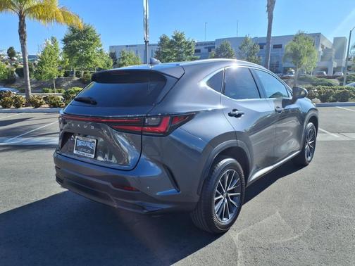 2025 Lexus NX 250 Premium