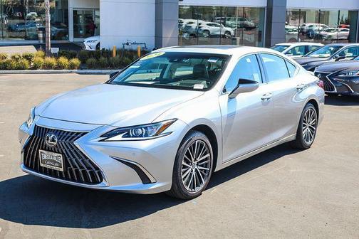 2024 Lexus ES 300h Base