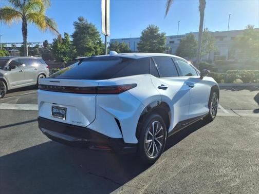 2025 Lexus RZ 300e