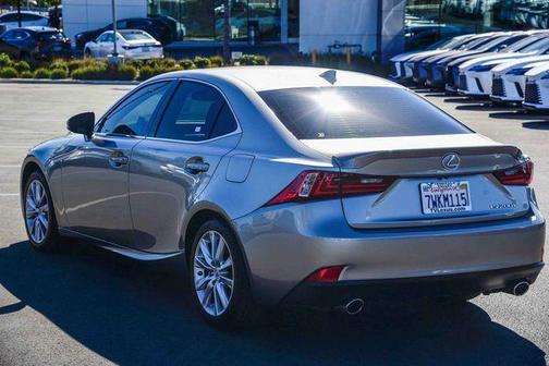 2016 Lexus IS 200t Base