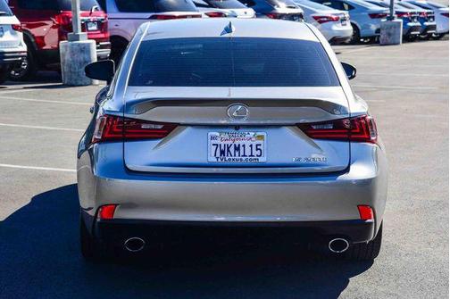 2016 Lexus IS 200t Base