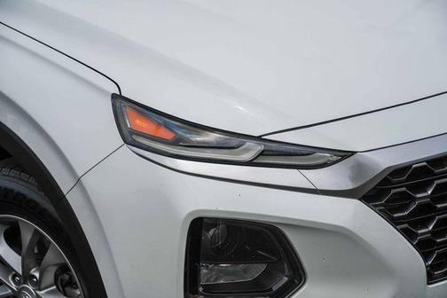 Quartz White 2019 Hyundai SANTA FE SEL 2.4