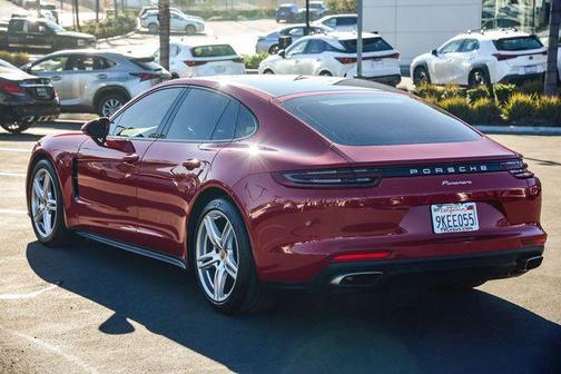 2020 Porsche Panamera 4