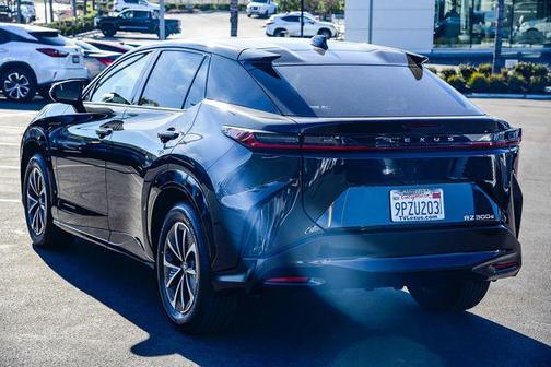 2024 Lexus RZ 300e Premium