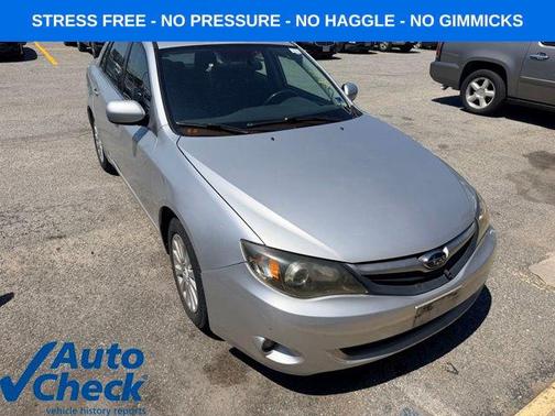 Spark Silver Metallic 2011 Subaru Impreza 2.5 i Premium