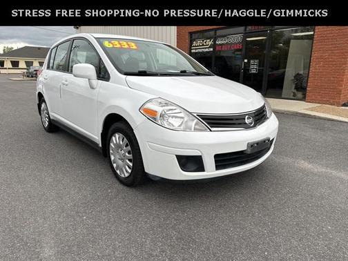 2011 Nissan Versa 1.8 S