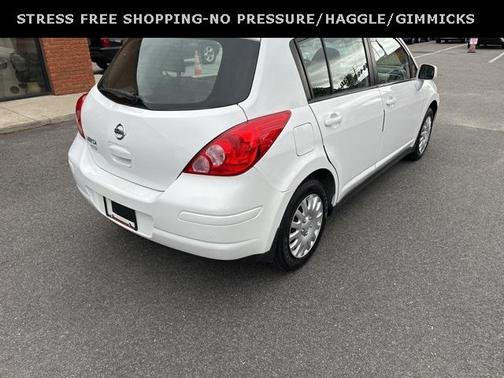 2011 Nissan Versa 1.8 S