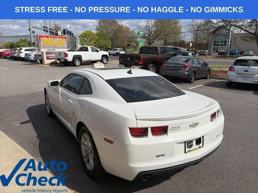 Summit White 2013 Chevrolet Camaro 1LT