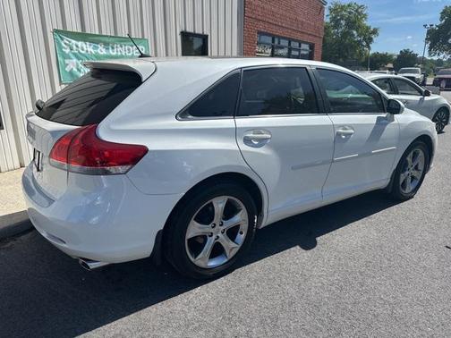 2010 Toyota Venza Base