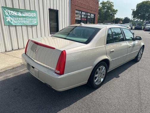 2011 Cadillac DTS Premium Collection