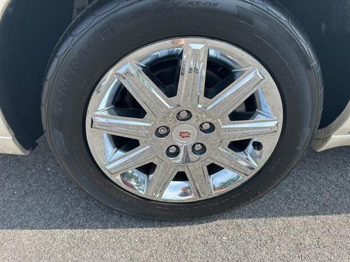2011 Cadillac DTS Premium Collection