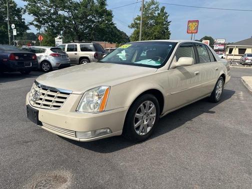 2011 Cadillac DTS Premium Collection