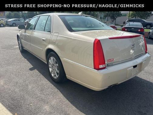 2011 Cadillac DTS Premium Collection