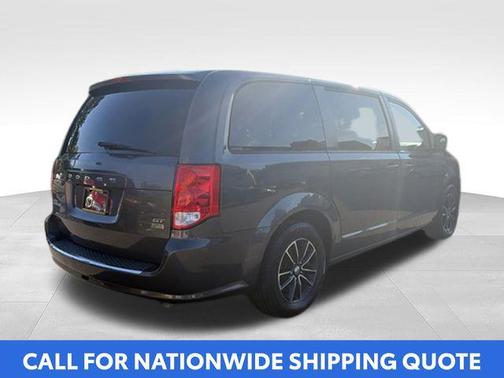Granite Pearlcoat 2018 Dodge Grand Caravan GT